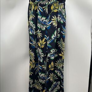 Zara Basic Multicolor Leaf Print Pants